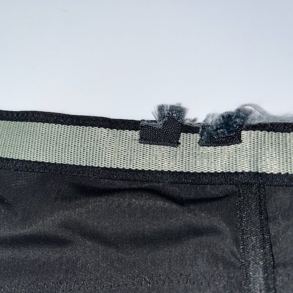 LANE BRYANT CACIQUE MULTIWAY STRAPLESS BRA SZ 42D - Picture 2 of 3